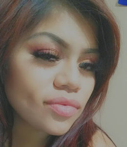 Meet your Posher, Mayra